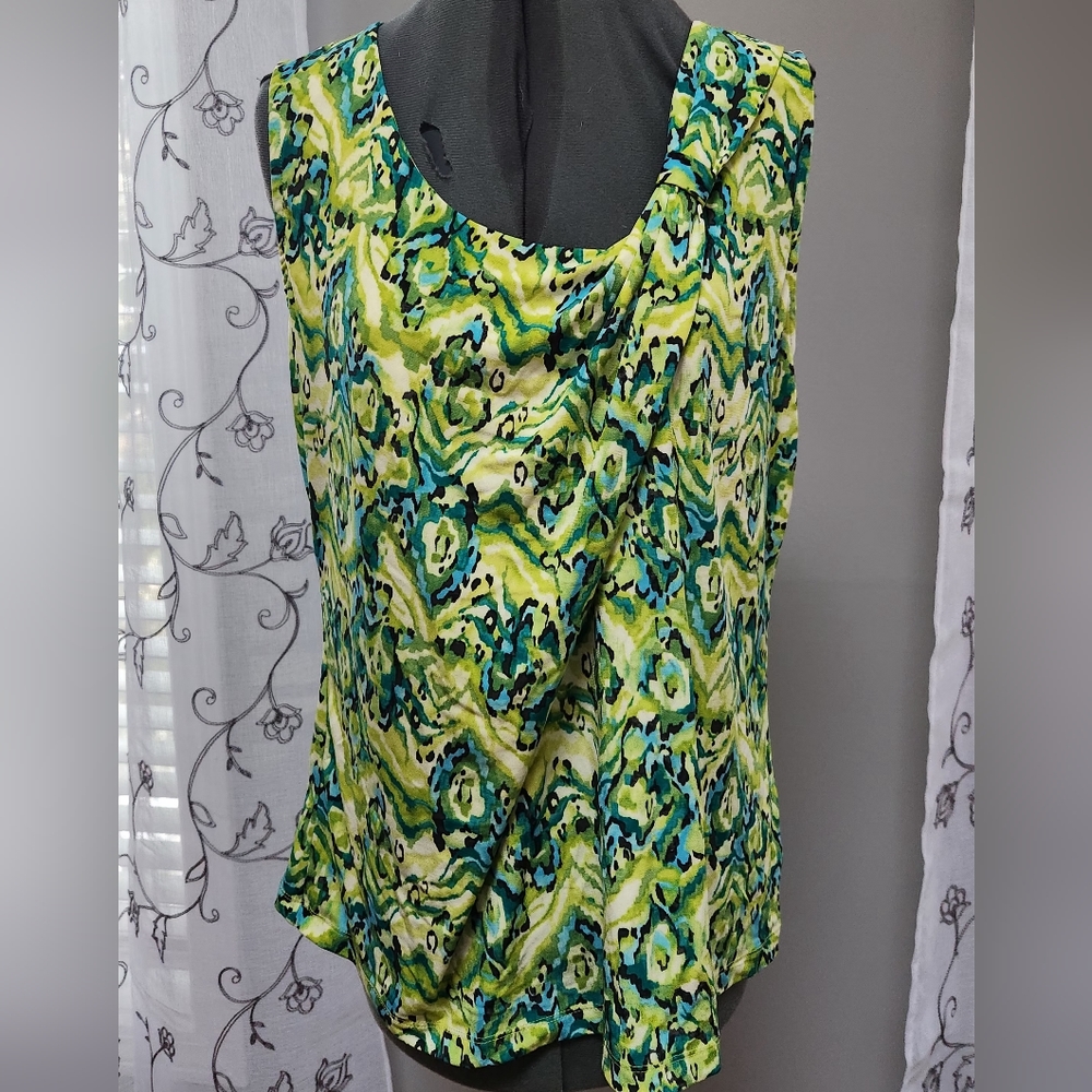 🙂Slimpact Slimming tank top abstract design Stretch
